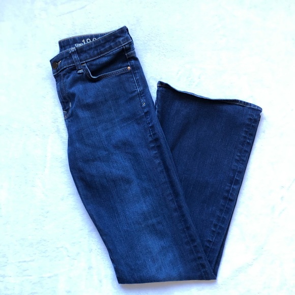 Gap Women’s 1969 Modern Flare Dark Wash Jeans, Size 29 Regular - Picture 2 of 16